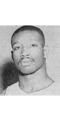 Walt Bellamy, American Hall of Fame basketball player, dies at age 74